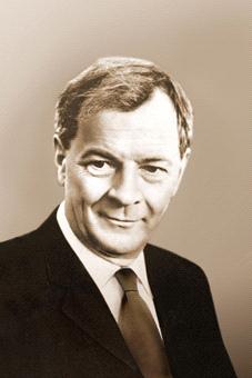 Лев Арцимович