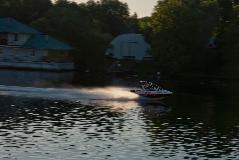 682V4453.jpg