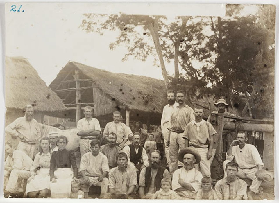 Как люди строили идеальное общество,
и что у них получилось. Изображение №7.